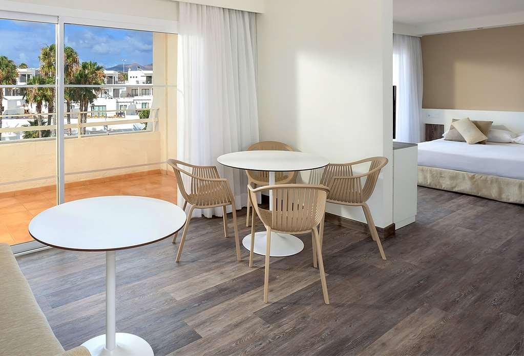 Sol Lanzarote Otel Puerto del Carmen  Oda fotoğraf